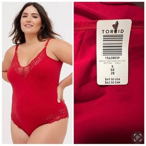Torrid Red Bodysuit Size 5 NWT